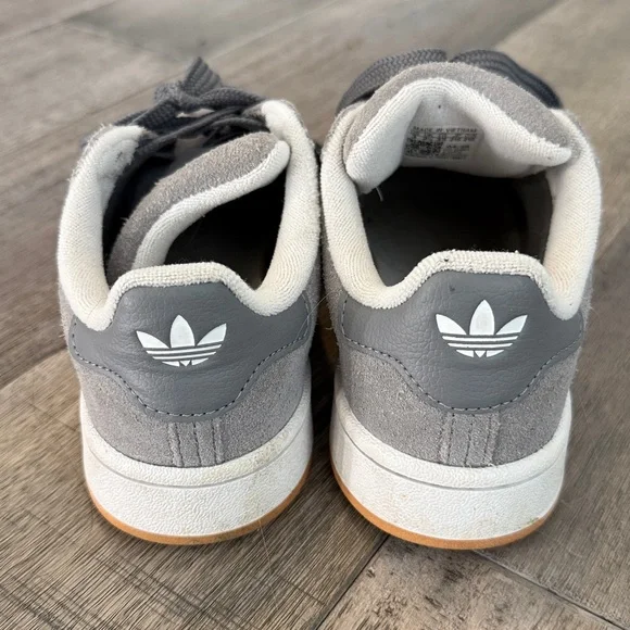Adidas Classic Gray and White Campus Sneakers - Picture 4 of 10